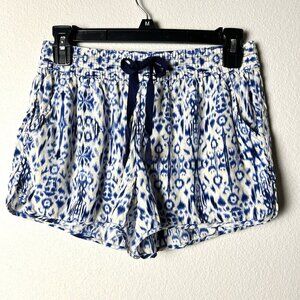 Joie Layana Silk Shorts Blue Ikat Print Size Small New Without Tags